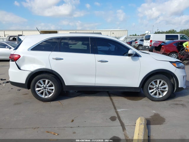 43679844 :رقم المزاد ، 5XYPG4A53LG616432 vin ، 2020 Kia Sorento 3.3l Lx مزاد بيع
