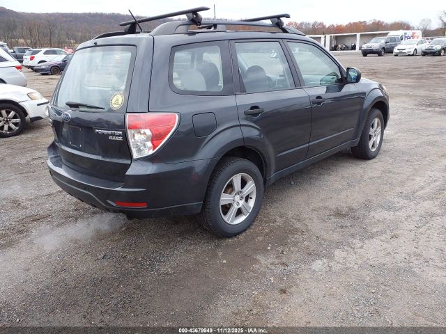 2011 SUBARU FORESTER JF2SHABC0BH738224 Photo 3