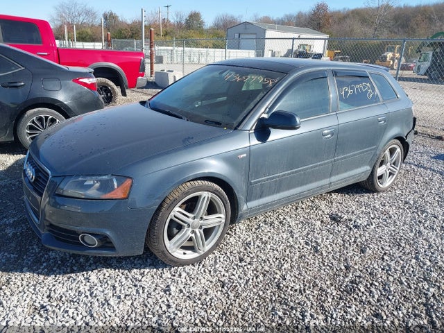 2013 AUDI A3 WAUKJAFM7DA034486 Photo 1