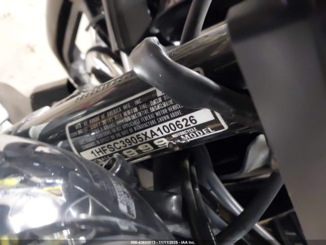 1999 HONDA VT1100 1HFSC3905XA100626 Photo 9