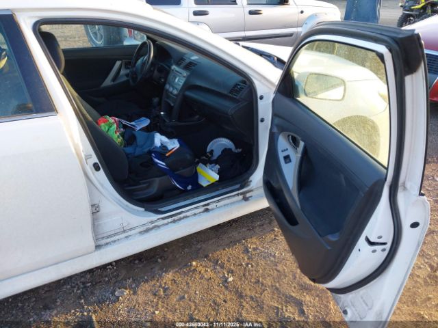 2011 TOYOTA CAMRY 4T1BF3EK1BU597203 Photo 4