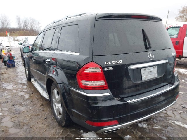 2011 MERCEDES-BENZ GL 550 4JGBF8GE2BA688938 Photo 2