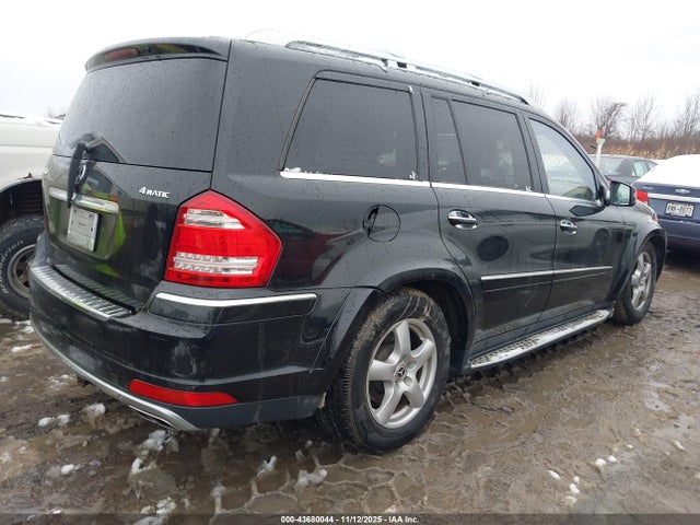 2011 MERCEDES-BENZ GL 550 4JGBF8GE2BA688938 Photo 3