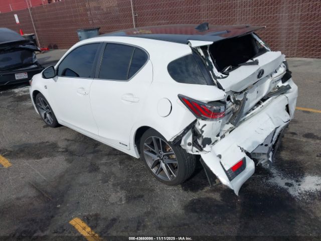 2017 LEXUS CT 200H JTHKD5BH0H2288520 Photo 2