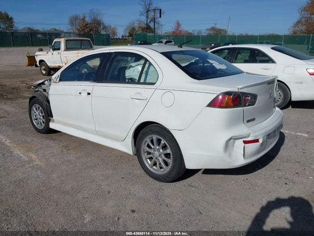 2014 MITSUBISHI LANCER JA32U2FU6EU020481 Photo 2