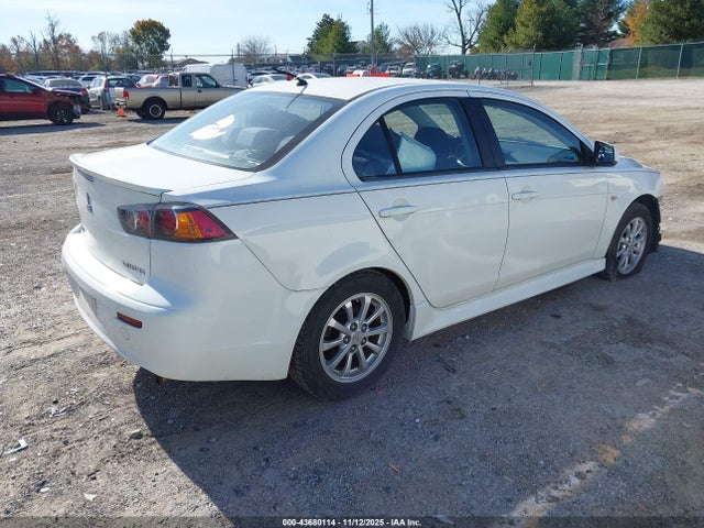 2014 MITSUBISHI LANCER JA32U2FU6EU020481 Photo 3