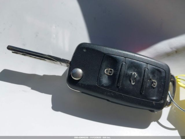 2012 VOLKSWAGEN TIGUAN WVGBV7AXXCW609348 Photo 10