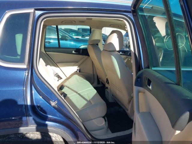 2012 VOLKSWAGEN TIGUAN WVGBV7AXXCW609348 Photo 7