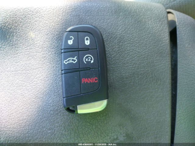 2012 CHRYSLER 300 2C3CCACG3CH198533 Photo 10