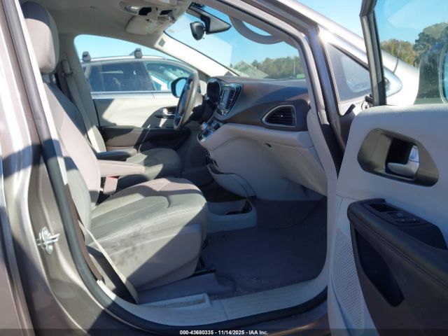 2017 CHRYSLER PACIFICA 2C4RC1DG3HR836169 Photo 4