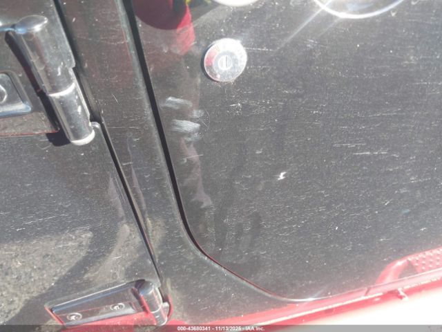 2016 JEEP WRANGLER UNLIMITED 1C4HJWFG1GL151090 Photo 5