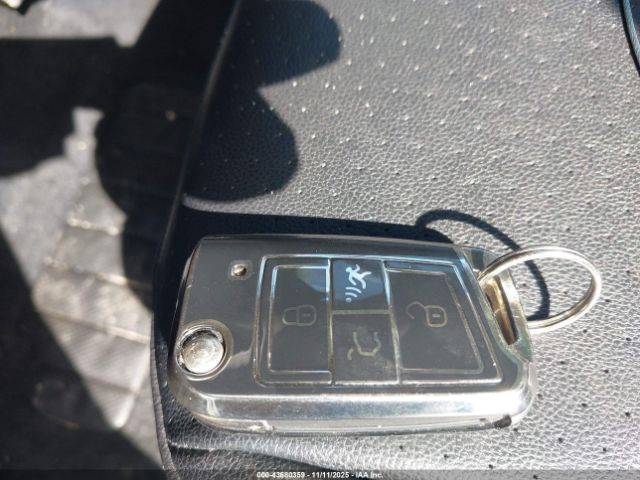 2020 VOLKSWAGEN TIGUAN 3VV2B7AX5LM069423 Photo 10