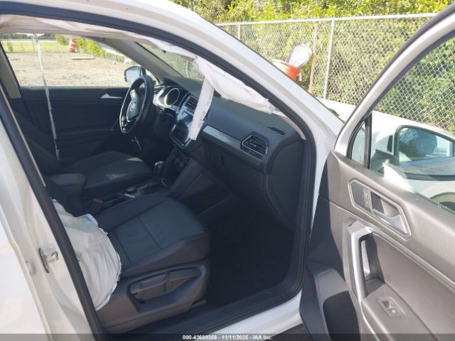 2020 VOLKSWAGEN TIGUAN 3VV2B7AX5LM069423 Photo 4
