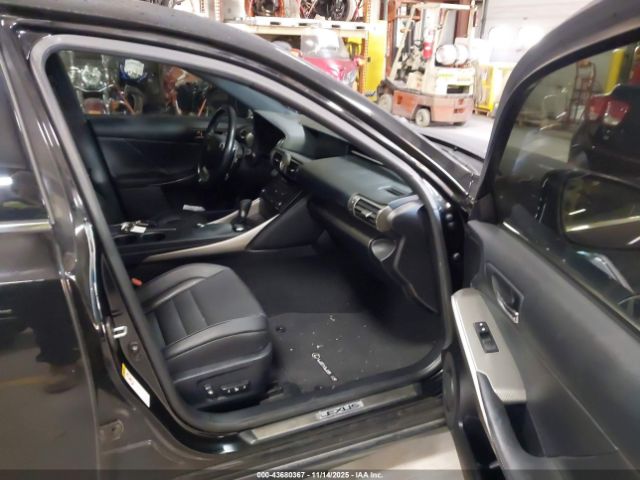 2015 LEXUS IS 250 JTHCF1D25F5021630 Photo 4
