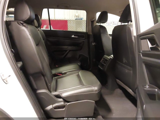 43680383 :رقم المزاد ، 1V2DR2CA3KC551417 vin ، 2019 Volkswagen Atlas 3.6l V6 Se مزاد بيع