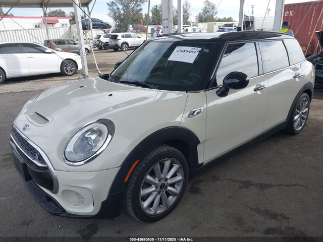 2016 MINI CLUBMAN WMWLN9C56G2E47991 Photo 1