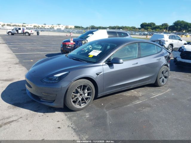 2023 TESLA MODEL 3 5YJ3E1EAXPF405543 Photo 1