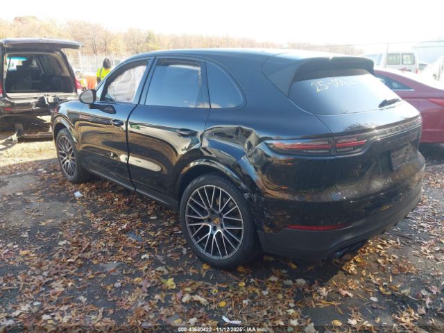 2020 PORSCHE CAYENNE WP1AA2AY0LDA03395 Photo 2