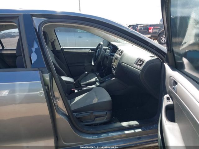 2018 VOLKSWAGEN JETTA 3VW167AJ7JM206172 Photo 4