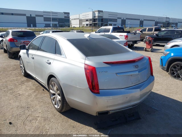 2017 CADILLAC XTS 2G61M5S36H9111699 Photo 2