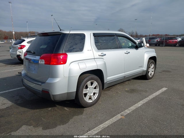 2011 GMC TERRAIN 2CTFLRECXB6474335 Photo 3