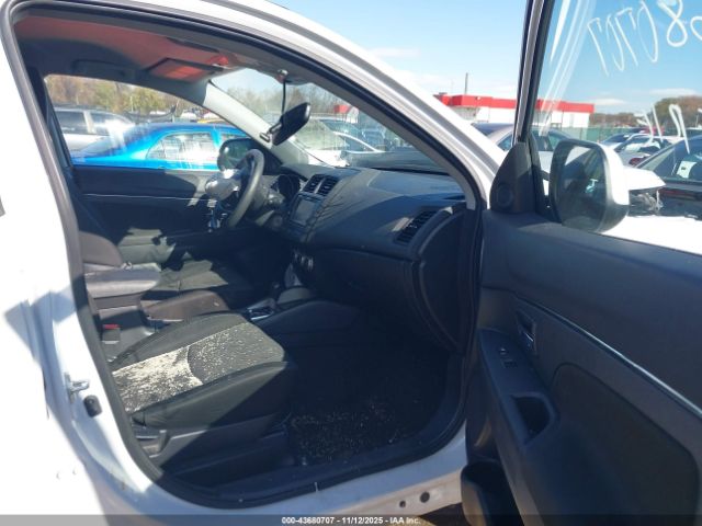 2022 MITSUBISHI OUTLANDER SPORT JA4APUAU6NU020451 Photo 4