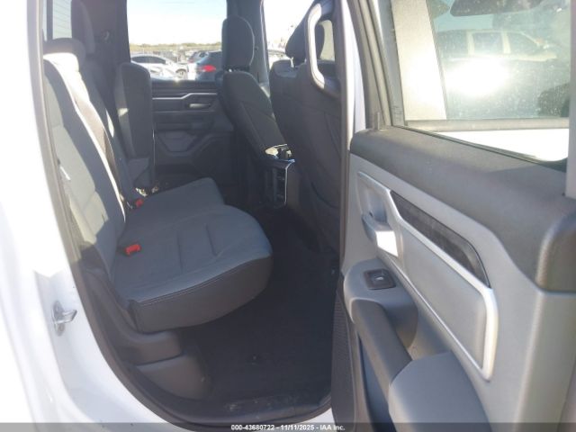 2023 RAM 1500 1C6RREBT0PN565421 Photo 7