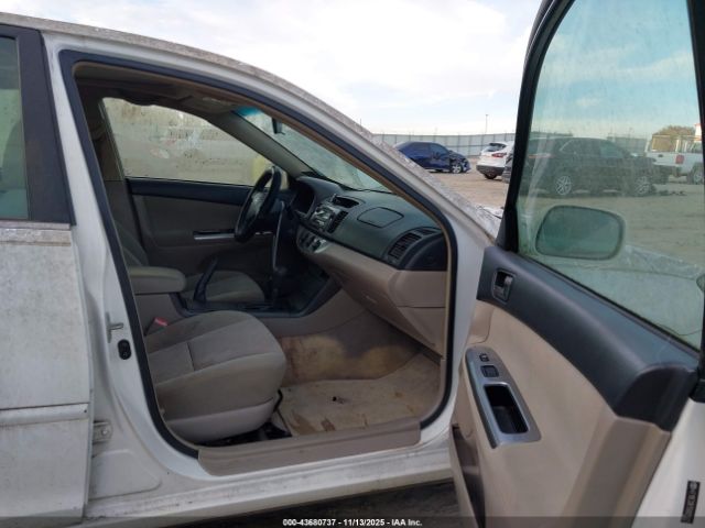 2005 TOYOTA CAMRY 4T1BE32K15U025625 Photo 4