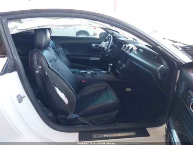 2022 FORD MUSTANG 1FA6P8CF0N5147147 Photo 4