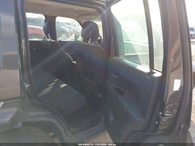 43680775 :رقم المزاد ، 1J4PN2GK2BW531424 vin ، 2011 Jeep Liberty Sport مزاد بيع