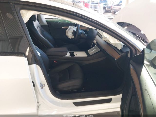 2023 TESLA MODEL 3 5YJ3E1EA9PF583539 Photo 4