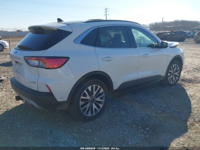 2020 FORD ESCAPE 1FMCU9J9XLUB08976 Photo 3
