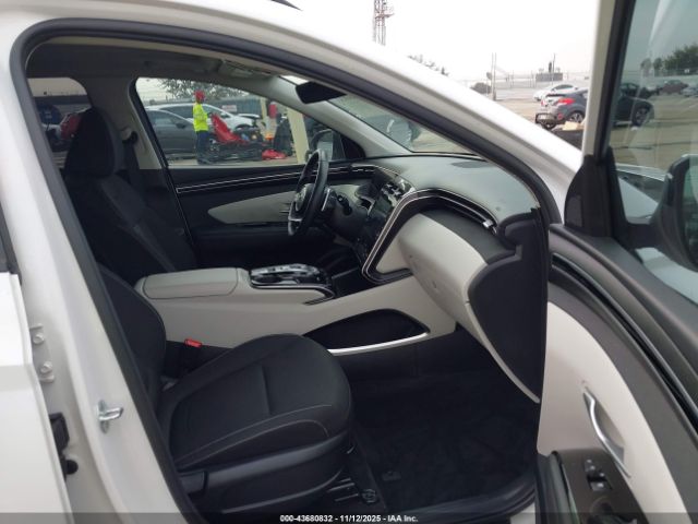 2022 HYUNDAI TUCSON HYBRID KM8JFCA13NU063973 Photo 4