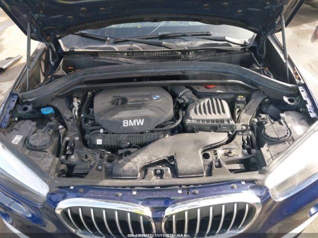2018 BMW X1 WBXHU7C37J5L09347 Photo 9