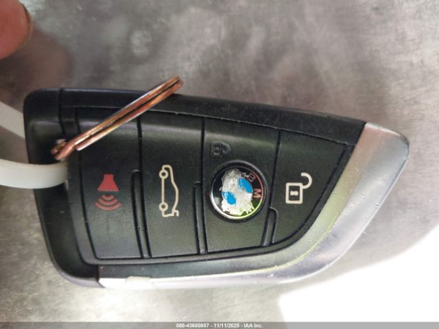 2018 BMW X1 WBXHU7C37J5L09347 Photo 10