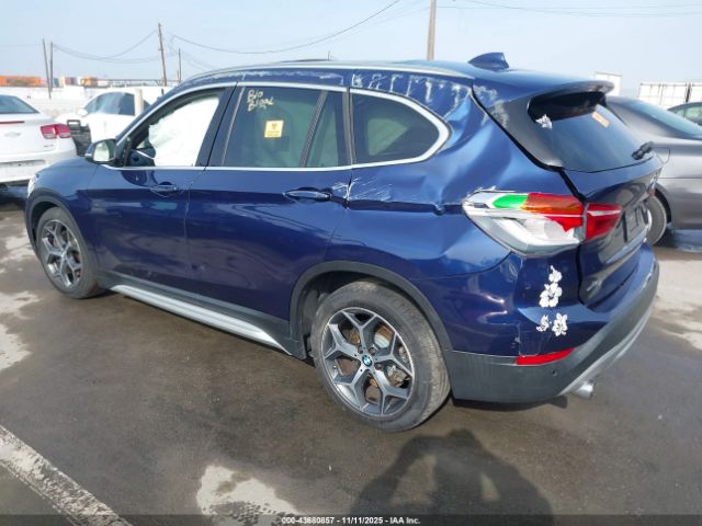 2018 BMW X1 WBXHU7C37J5L09347 Photo 2