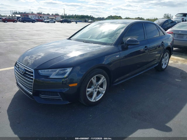 2018 AUDI A4 WAUKMAF47JA140715 Photo 1