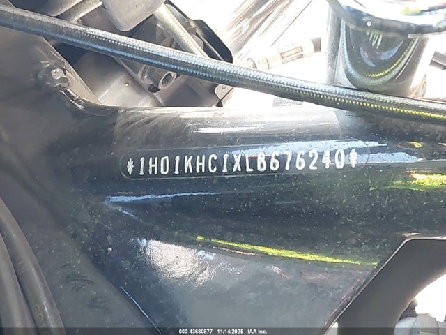 2020 HARLEY-DAVIDSON FLTRX 1HD1KHC1XLB676240 Photo 9