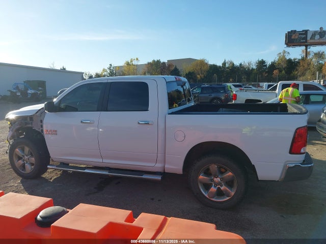 Продажа на аукционе авто 2017 Ram 1500 Big Horn  4x4 5'7 Box, vin: 3C6RR7LT9HG788061, номер лота: 43680886