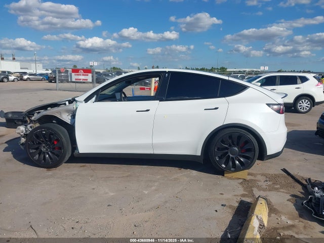 Aukcja sprzedaży 2022 Tesla Model Y Performance Dual Motor All-wheel Drive, vin: 7SAYGDEF5NF463332, numer aukcji: 43680946