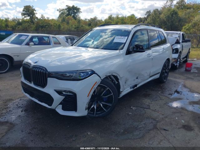 2022 BMW X7 5UXCW2C02N9K60324 Photo 1