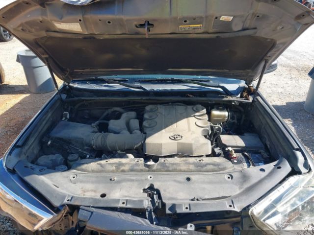 2018 TOYOTA 4RUNNER JTEBU5JR0J5496165 Photo 9