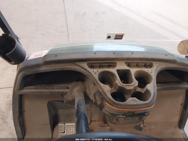 Продажа на аукционе авто 2012 Yamaha Golf Cart, vin: JW8F423630, номер лота: 43681113