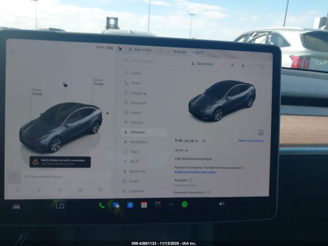2023 TESLA MODEL Y 7SAYGDED0PF978241 Photo 6