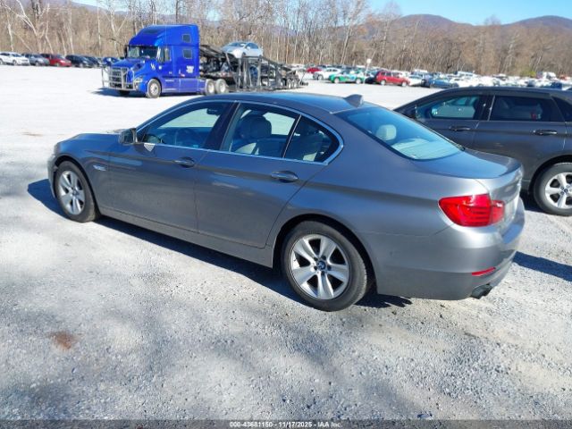 2013 BMW 528I WBAXH5C5XDDW15498 Photo 2