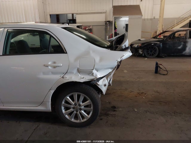 2009 TOYOTA COROLLA JTDBL40E999029833 Photo 5