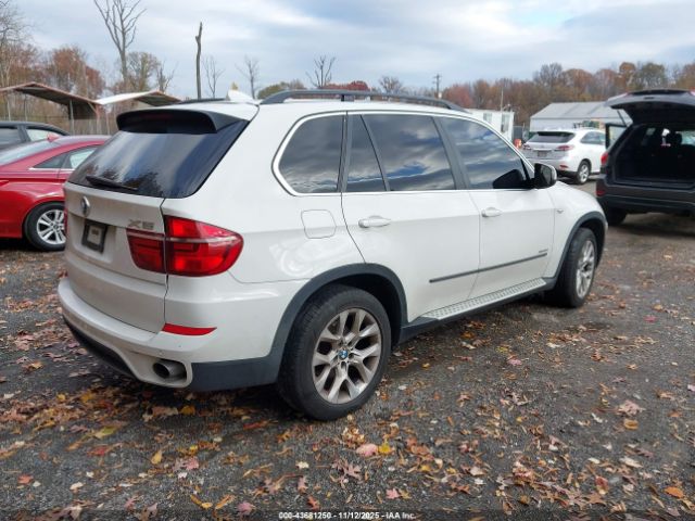 2013 BMW X5 5UXZV4C54D0E00173 Photo 3