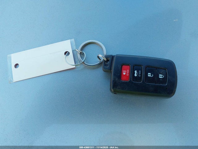 4T1BD1EB8GU053296 Toyota Avalon Hybrid Limited