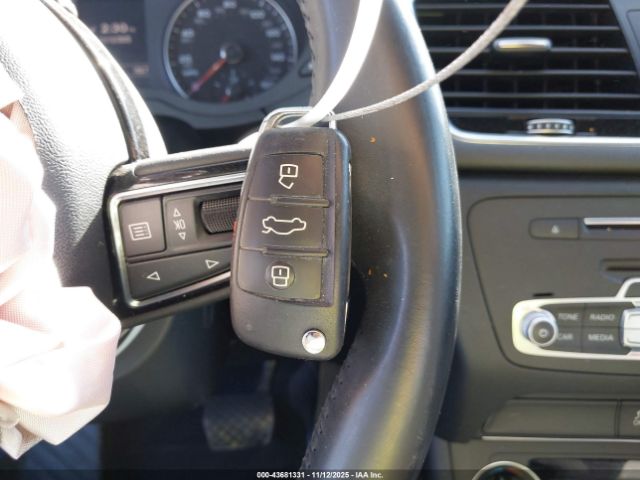 2016 AUDI Q3 WA1BFCFS8GR018943 Photo 10