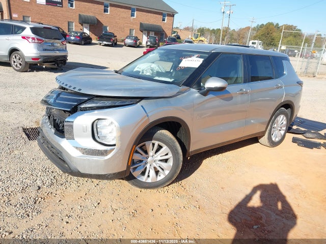 2025 MITSUBISHI OUTLANDER JA4J4UA8XSZ052443 Photo 1